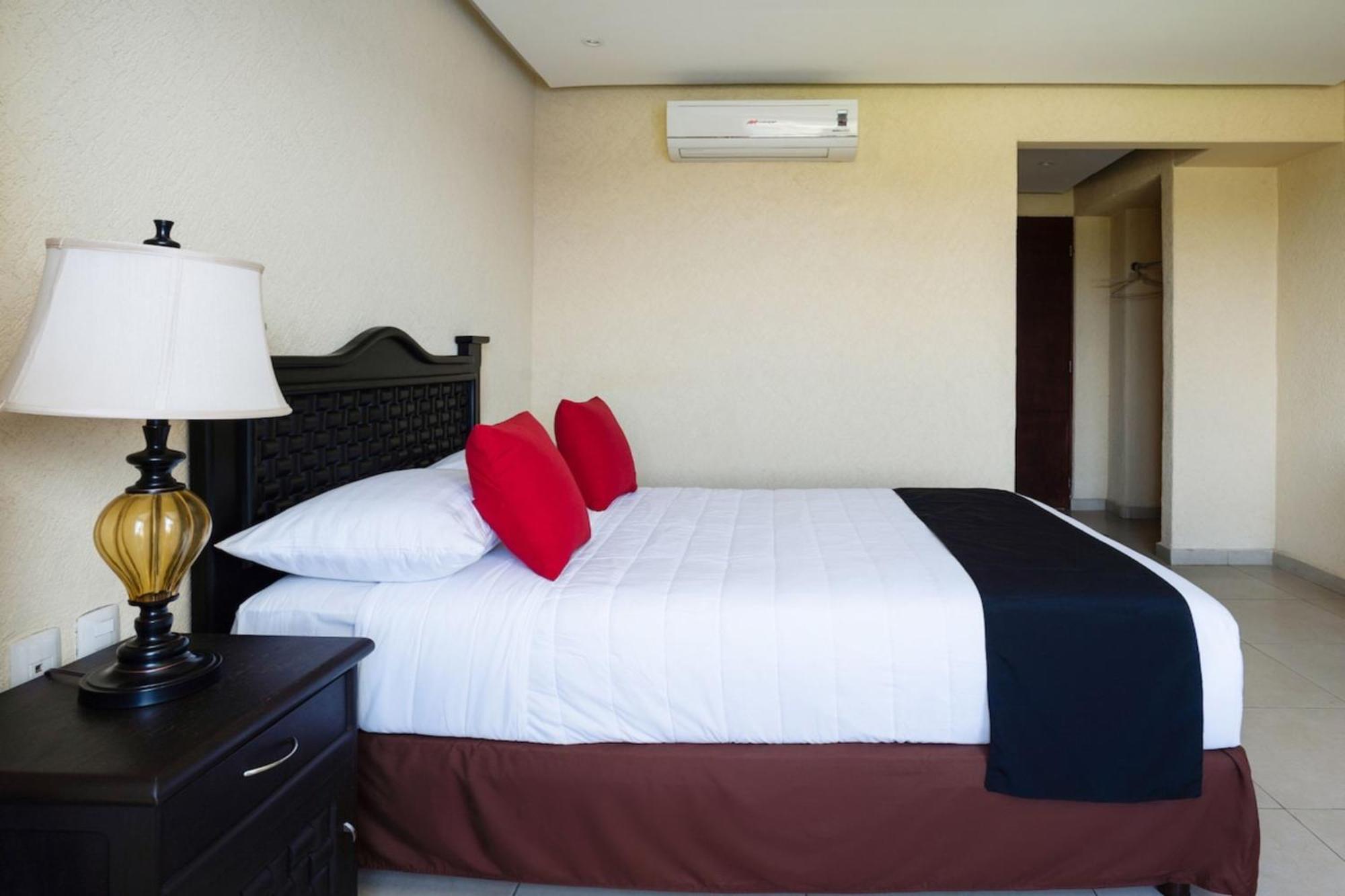 Capital O Hotel Los Caracoles, Acapulco Kültér fotó