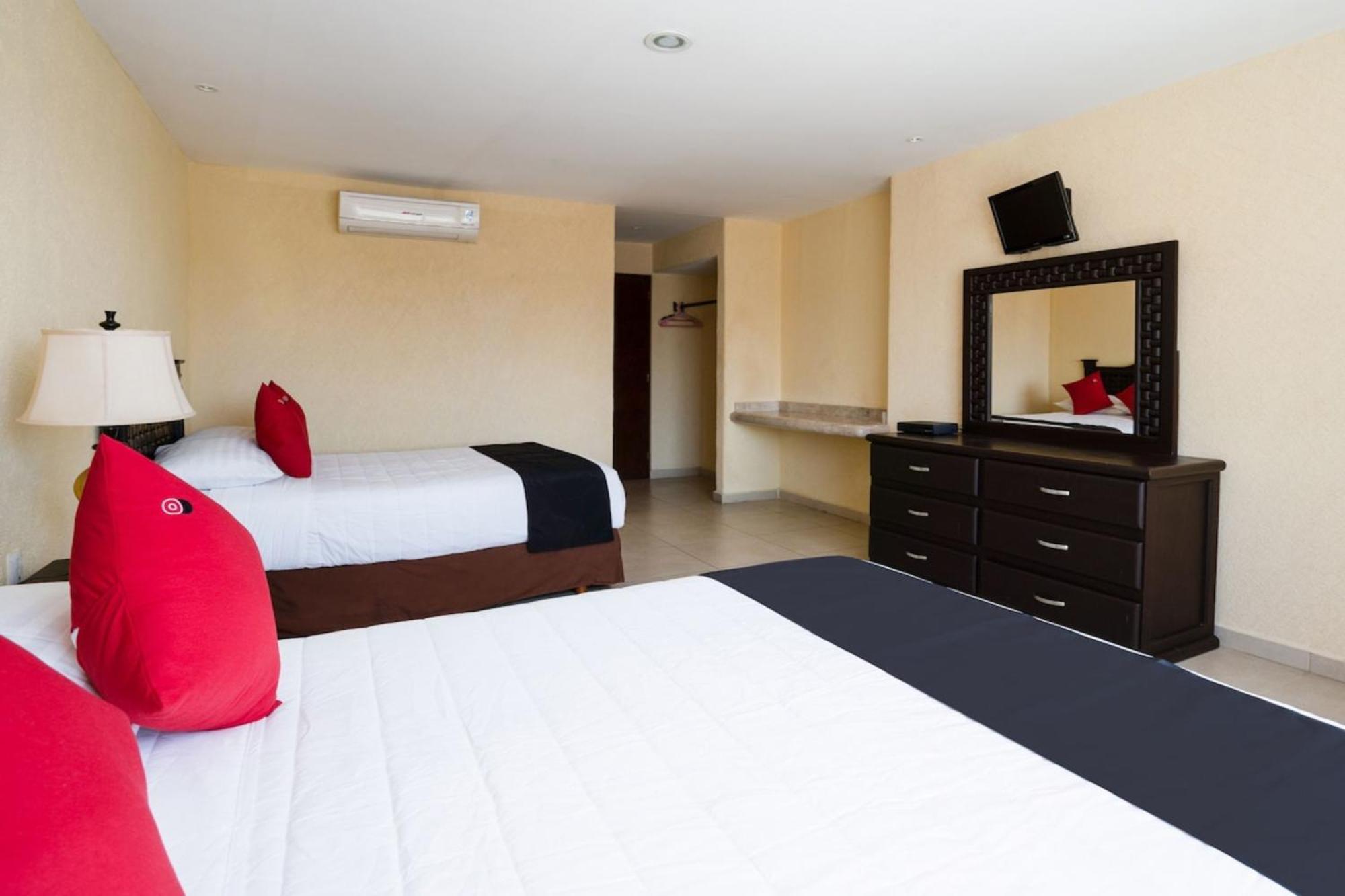 Capital O Hotel Los Caracoles, Acapulco Kültér fotó